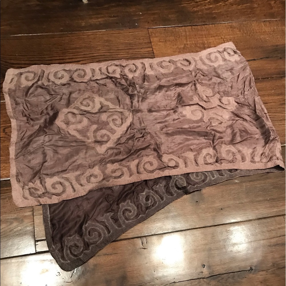 Reversible Silk & Wool Scarf